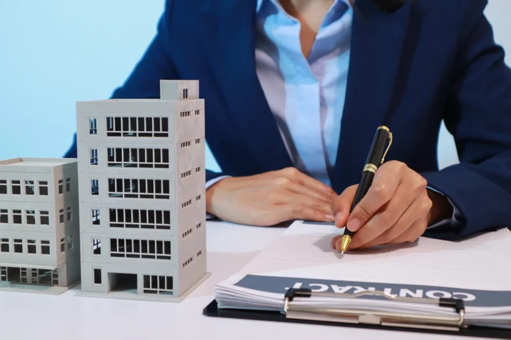 Estimation et valorisation de votre immobilier professionnel et privé à Paris Île-de-France